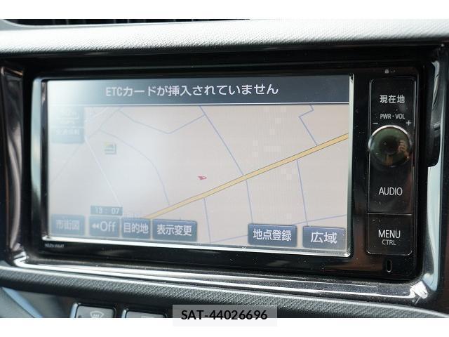 Toyota AQUA 2016-07 8343851-14