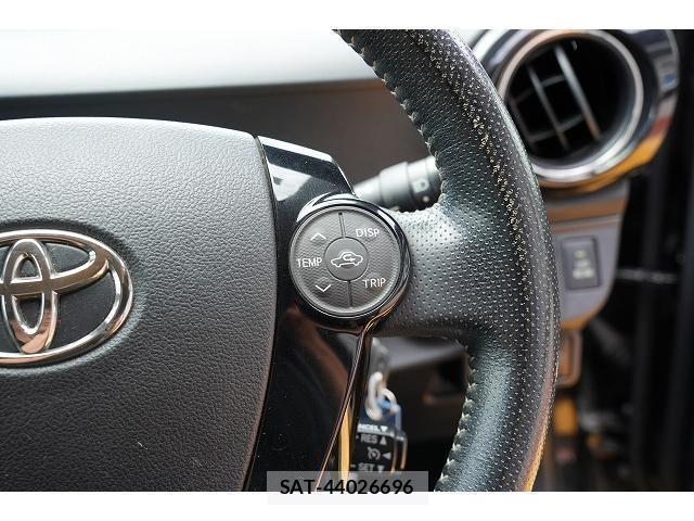 Toyota AQUA 2016-07 8343851-16