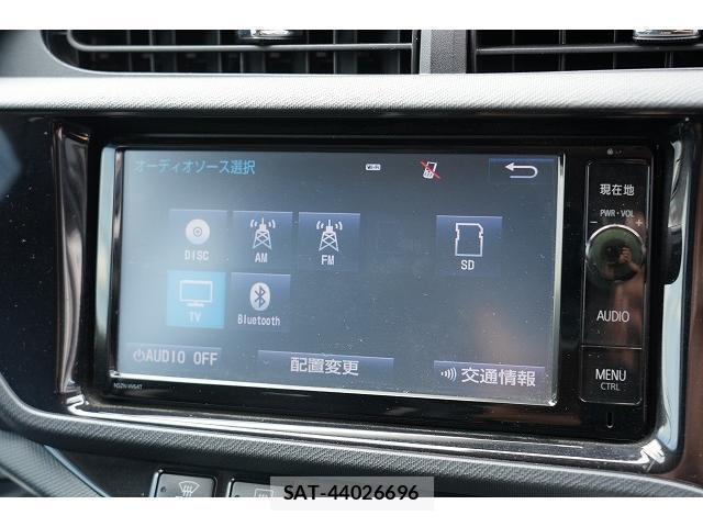 Toyota AQUA 2016-07 8343851-7