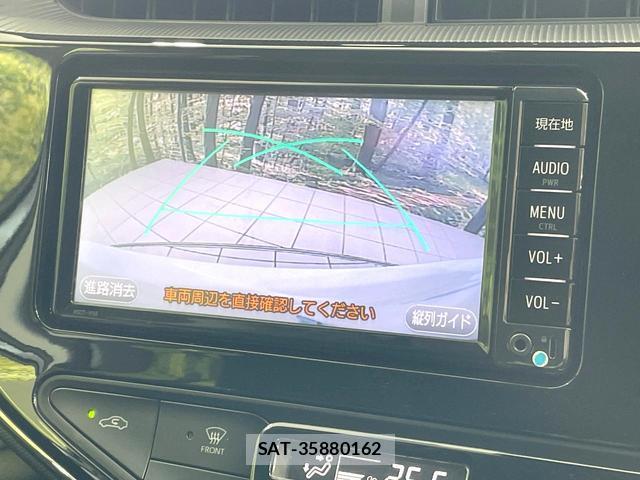 Toyota AQUA 2017-06 8343877-3