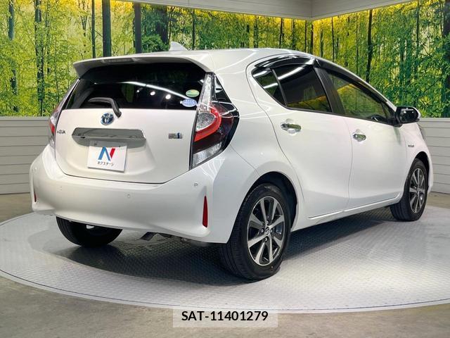 Toyota AQUA 2020-04 8344046-16