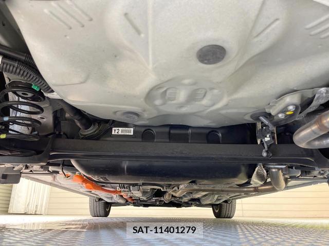 Toyota AQUA 2020-04 8344046-18
