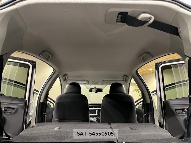 Toyota AQUA 2013-07 8344099-16