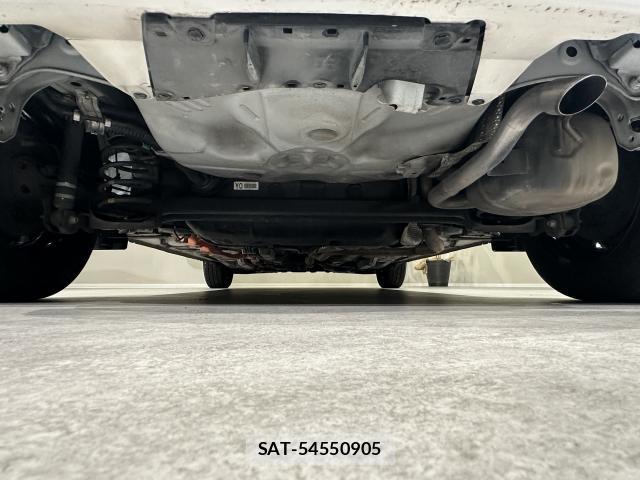 Toyota AQUA 2013-07 8344099-8