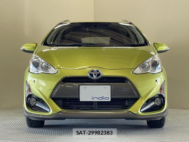 Toyota AQUA 2015-03 8344121-7
