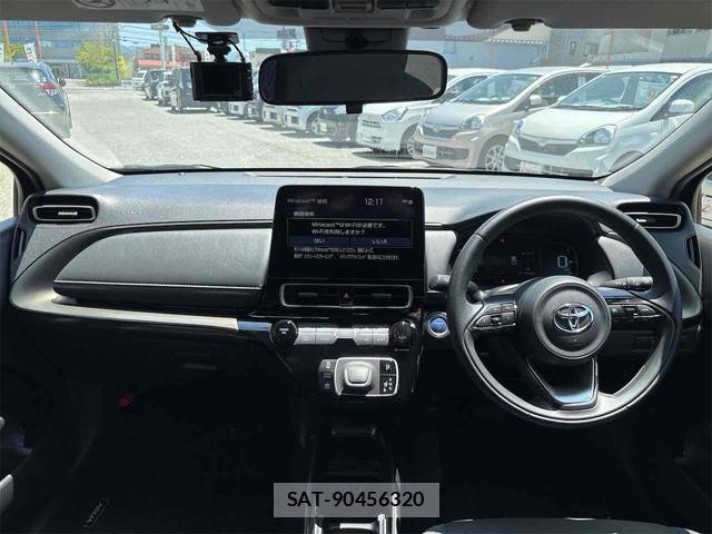 Toyota AQUA 2021-07 8344211-1