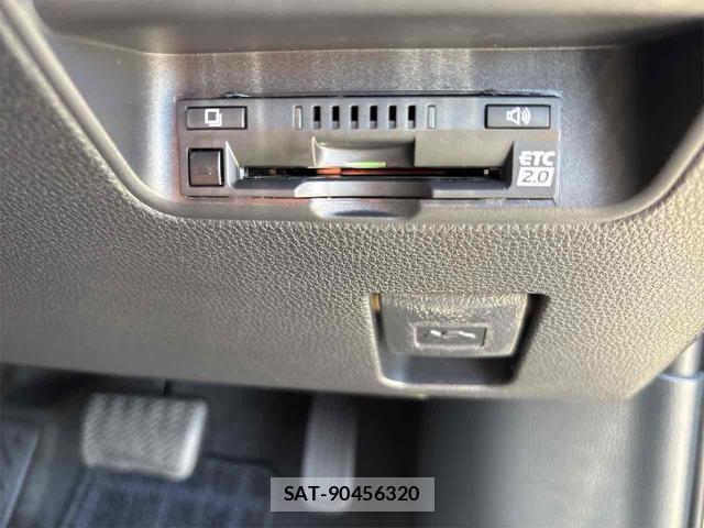 Toyota AQUA 2021-07 8344211-8