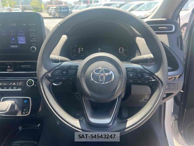 Toyota AQUA 2023-06 8344214-2