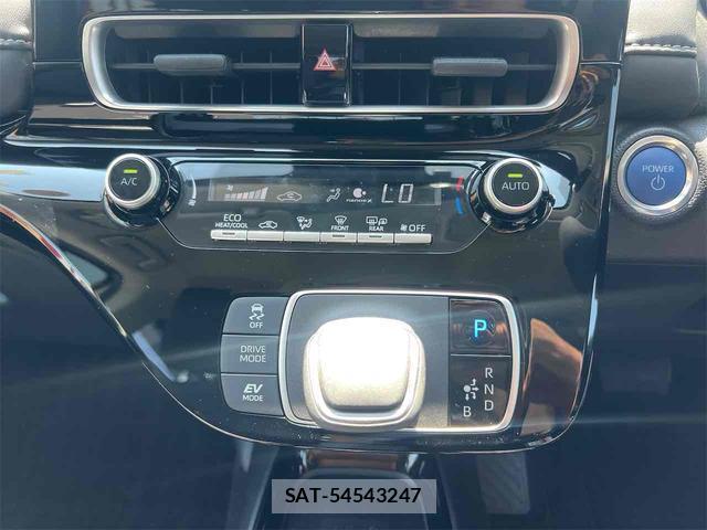 Toyota AQUA 2023-06 8344214-6