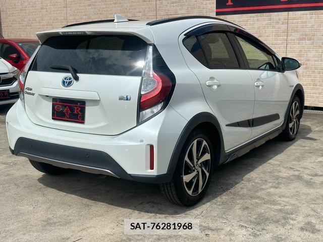 Toyota AQUA 2018-11 8344243-2