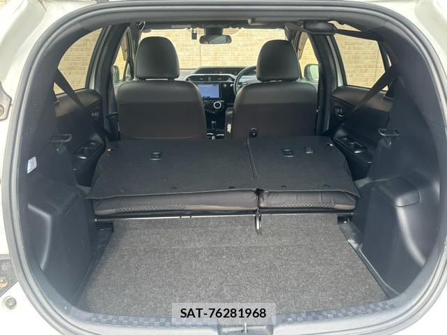 Toyota AQUA 2018-11 8344243-9