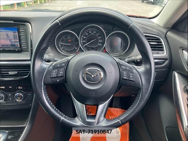 Mazda ATENZA WAGON 2014-01 8343147-12