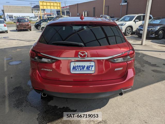 Mazda ATENZA WAGON 2017-07 8343291-13