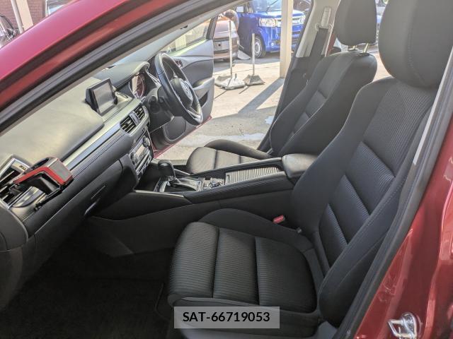 Mazda ATENZA WAGON 2017-07 8343291-14