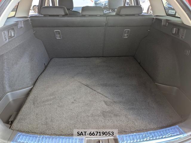 Mazda ATENZA WAGON 2017-07 8343291-15