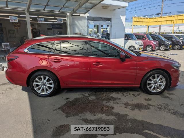 Mazda ATENZA WAGON 2017-07 8343291-3