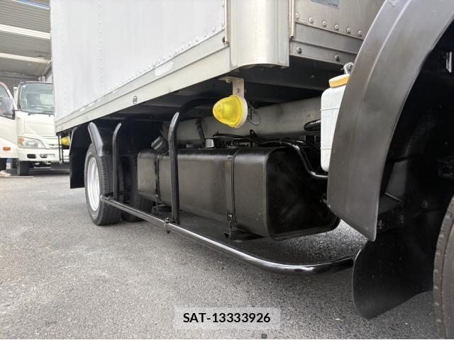 Nissan ATLAS 2016-11 8343106-12
