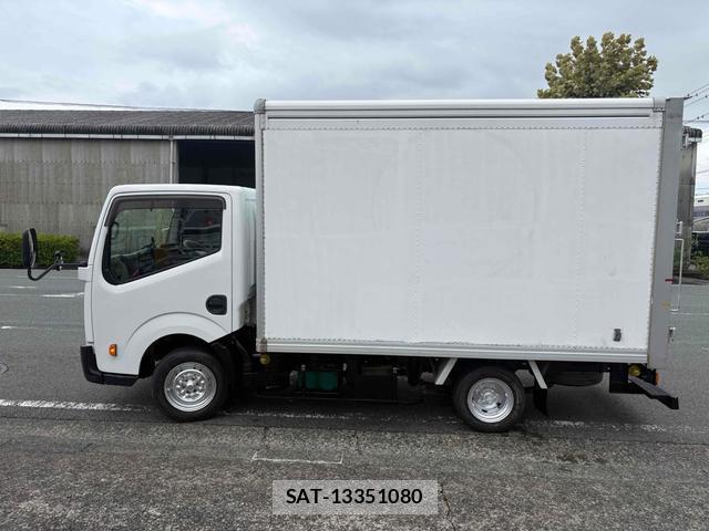 Nissan ATLAS 2013-09 8343107-9