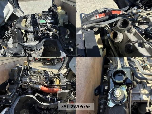 Nissan ATLAS 2014-10 8343957-10