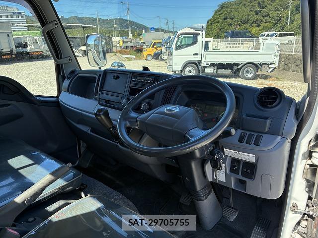Nissan ATLAS 2014-10 8343957-15