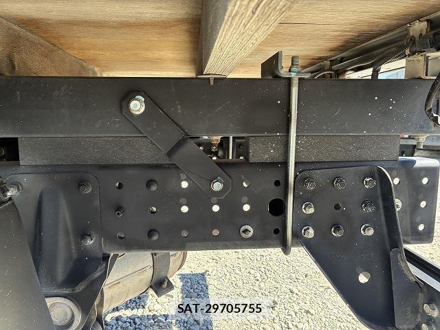 Nissan ATLAS 2014-10 8343957-19