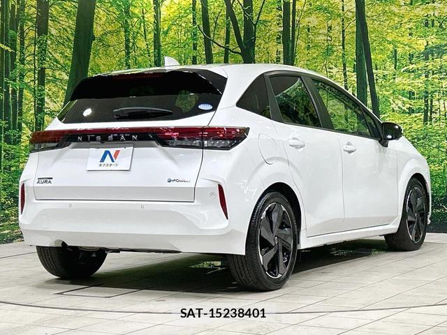 Nissan AURA 2021-10 8343045-16