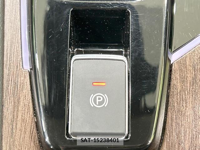 Nissan AURA 2021-10 8343045-6