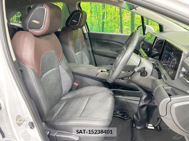 Nissan AURA 2021-10 8343045-7