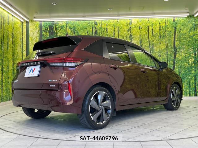 Nissan AURA 2021-11 8344010-16