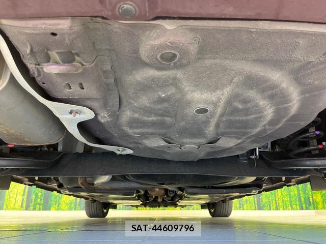 Nissan AURA 2021-11 8344010-18