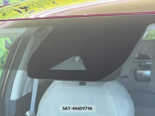 Nissan AURA 2021-11 8344010-2