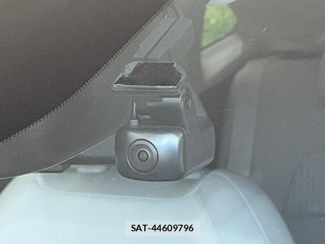 Nissan AURA 2021-11 8344010-5