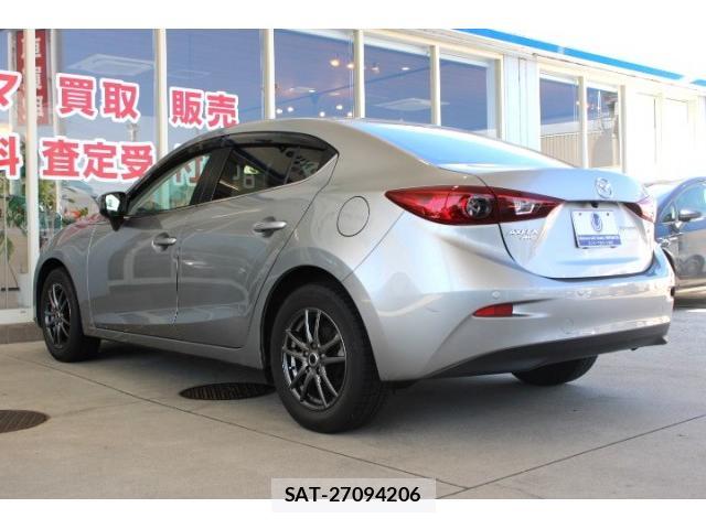 Mazda AXELA 2015-09 8343596-10