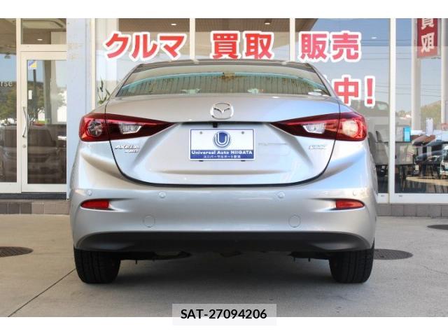 Mazda AXELA 2015-09 8343596-11