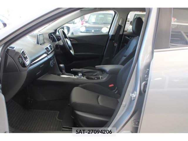 Mazda AXELA 2015-09 8343596-18