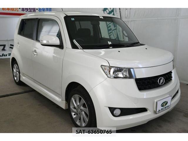 Toyota BB 2010-11 8344004-0