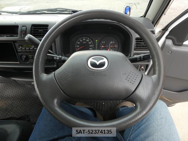 Mazda BONGO VAN 2016-06 8343579-18