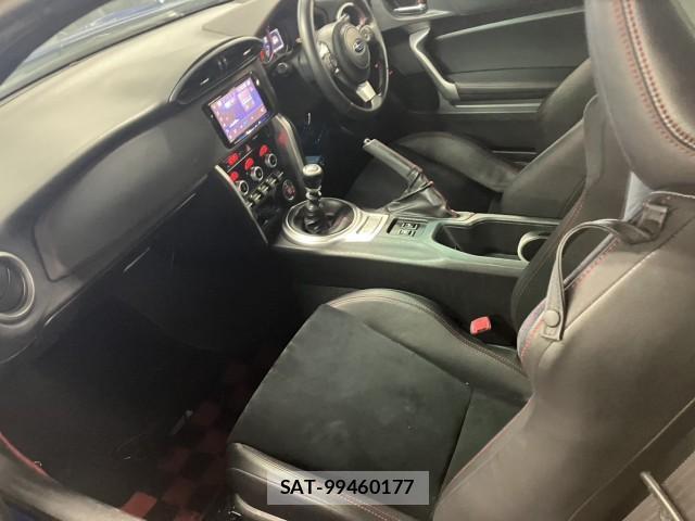 Subaru BRZ 2019-07 8342434-4