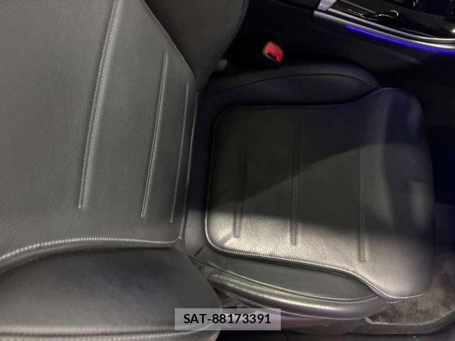 Mercedes Benz C-CLASS 2022-01 8342955-10