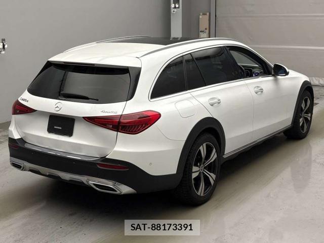 Mercedes Benz C-CLASS 2022-01 8342955-12