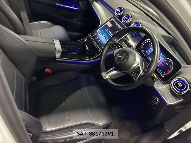 Mercedes Benz C-CLASS 2022-01 8342955-3
