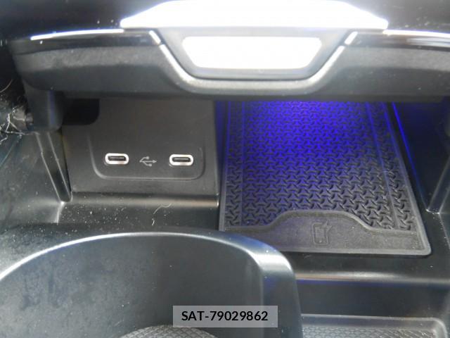 Mercedes Benz C-CLASS 2025-01 8343014-15