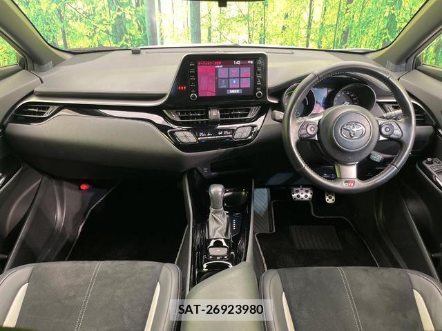 Toyota C-HR 2020-01 8342060-1