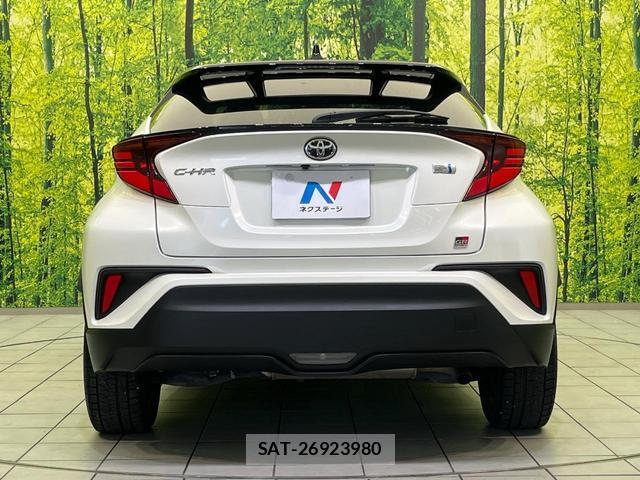 Toyota C-HR 2020-01 8342060-15
