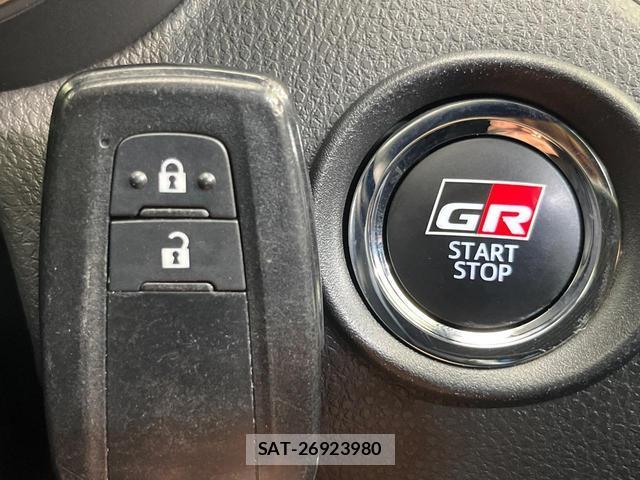 Toyota C-HR 2020-01 8342060-7