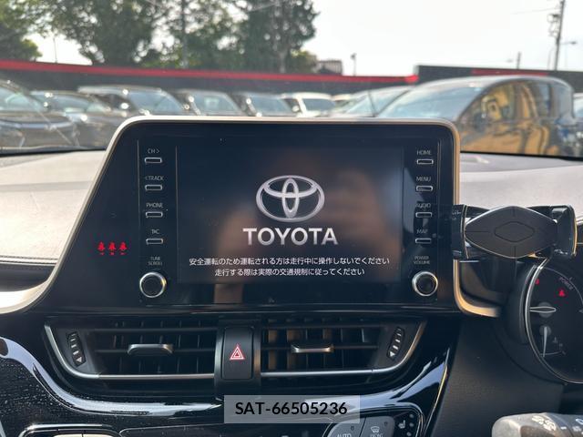Toyota C-HR 2021-01 8342289-3