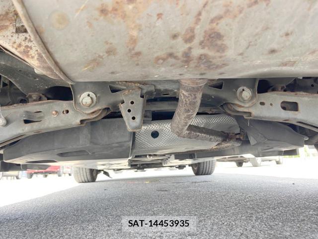 Toyota C-HR 2018-01 8343338-19