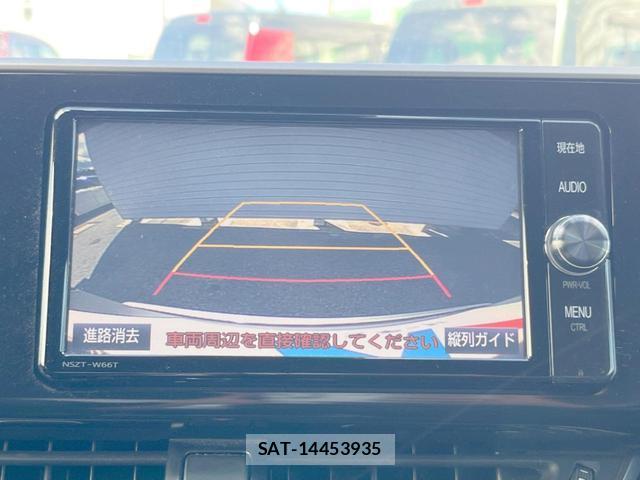 Toyota C-HR 2018-01 8343338-4