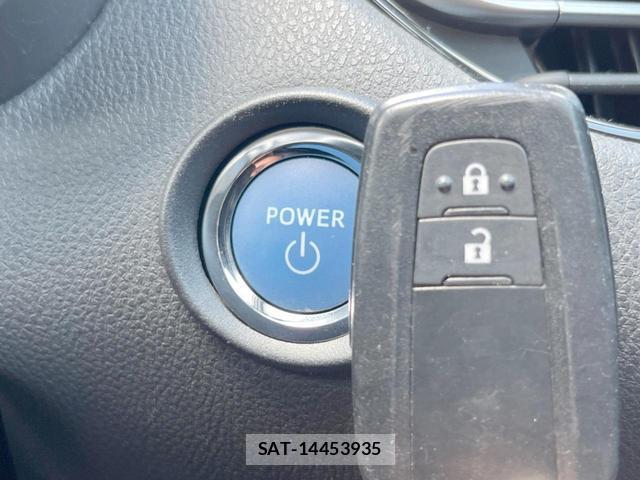 Toyota C-HR 2018-01 8343338-7