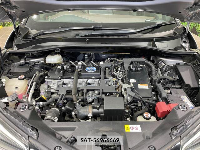 Toyota C-HR 2017-12 8344199-17
